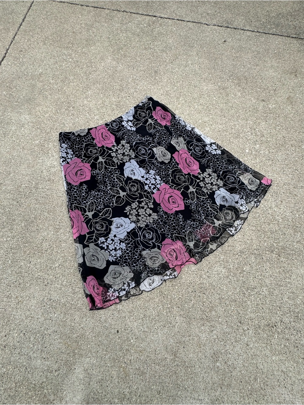 Hillard & Hanson Black A-Line Skirt with Pink and Gray Rose Print